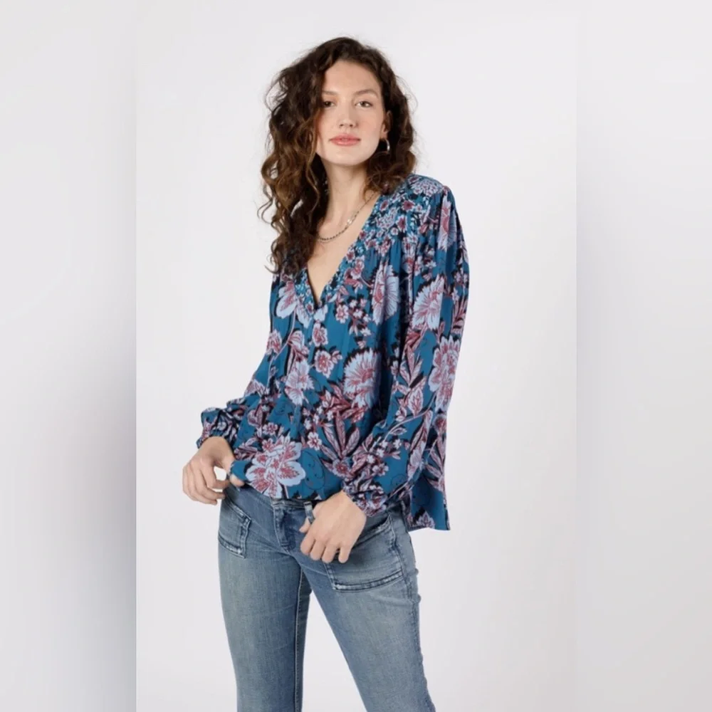 Floral V-Neck Blue Blouse - Picture 1 of 6